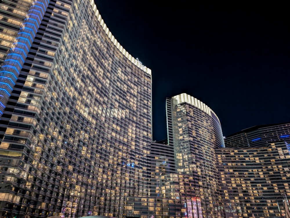 Aria: the modern centre of CityCenter