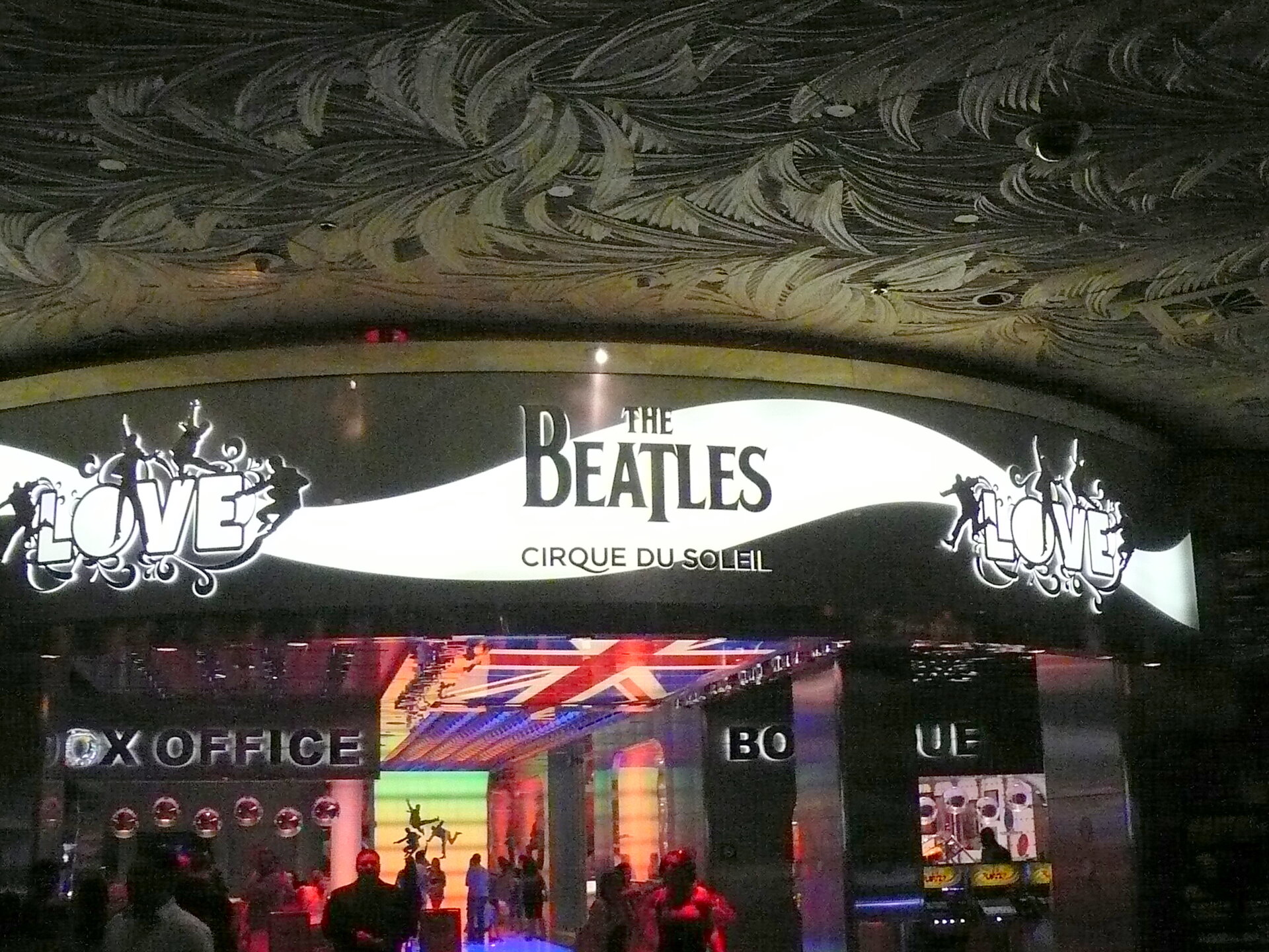 O at Bellagio: the water show that defines Cirque in Las Vegas