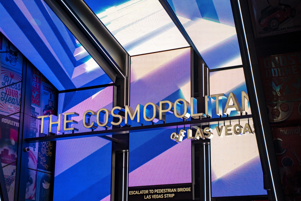 The Cosmopolitan: the Strip's stylish middle